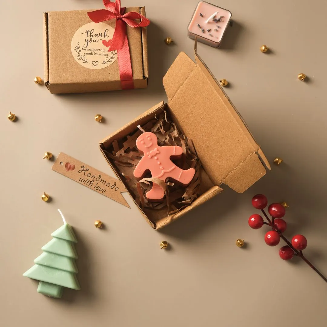 Ecokari Assorted Gingerbread Man Soy Candles for Christmas
