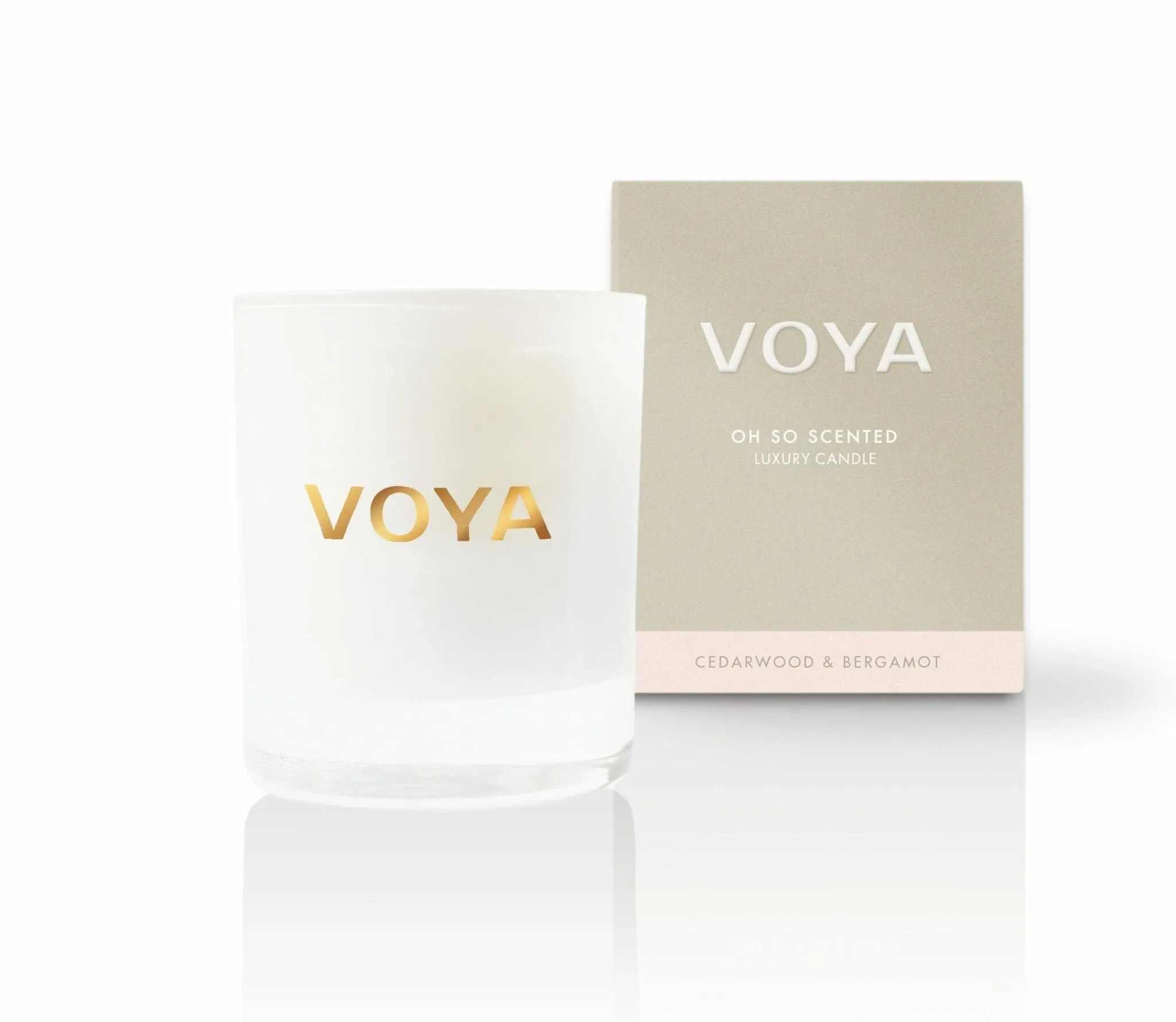 Voya Candle Cedarwood & Bergamot